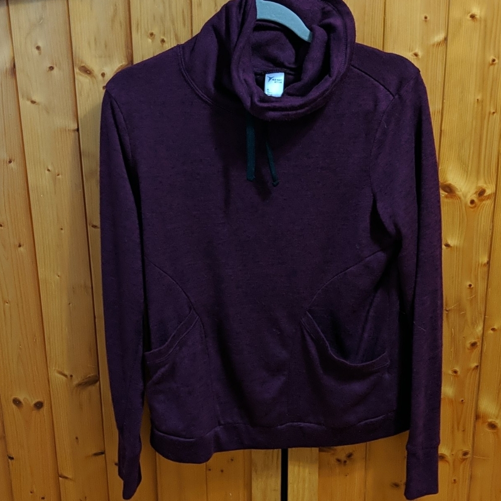 Old Navy Sweatshirt